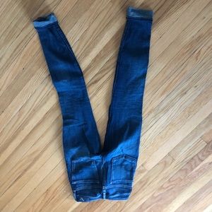 american eagle dark blue jeans